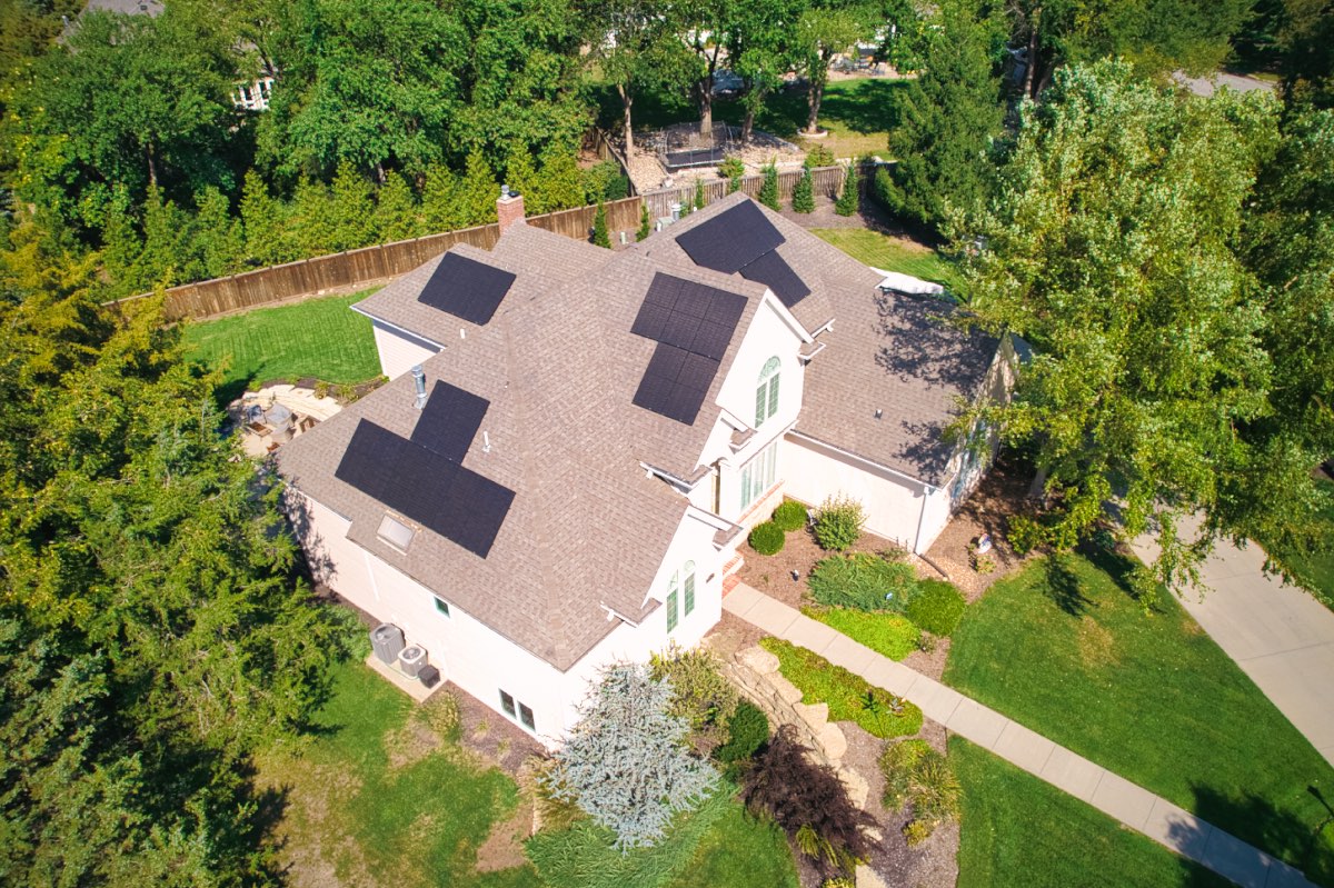 DJI_0637-web Lawrence REC Solar